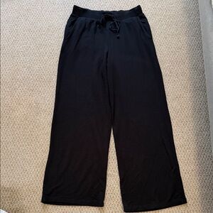 Lou & Grey Black Relaxed Pants